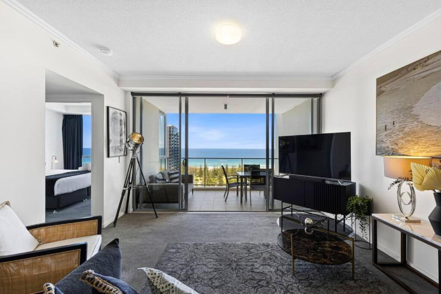 Apartment Beachfront Ocean Oasis Escape Gold Coast